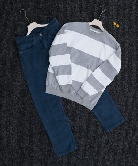 Grey T-shirt and Dark Blue Jean Pant Combo for Men