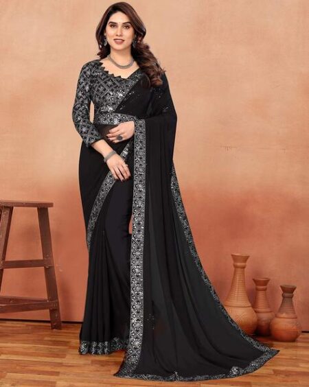 Women Embellished Saree with Lace Border